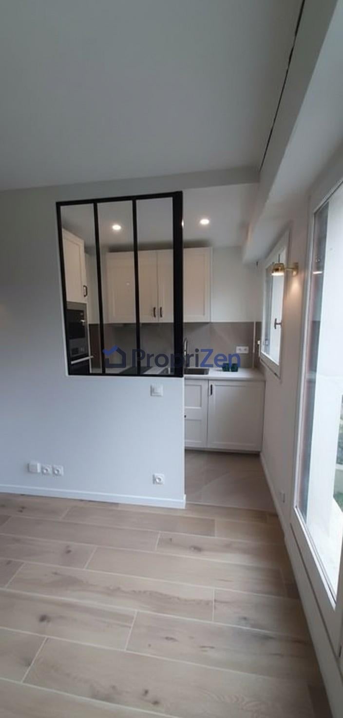 Flat Rue du Chemin Vert in Paris
