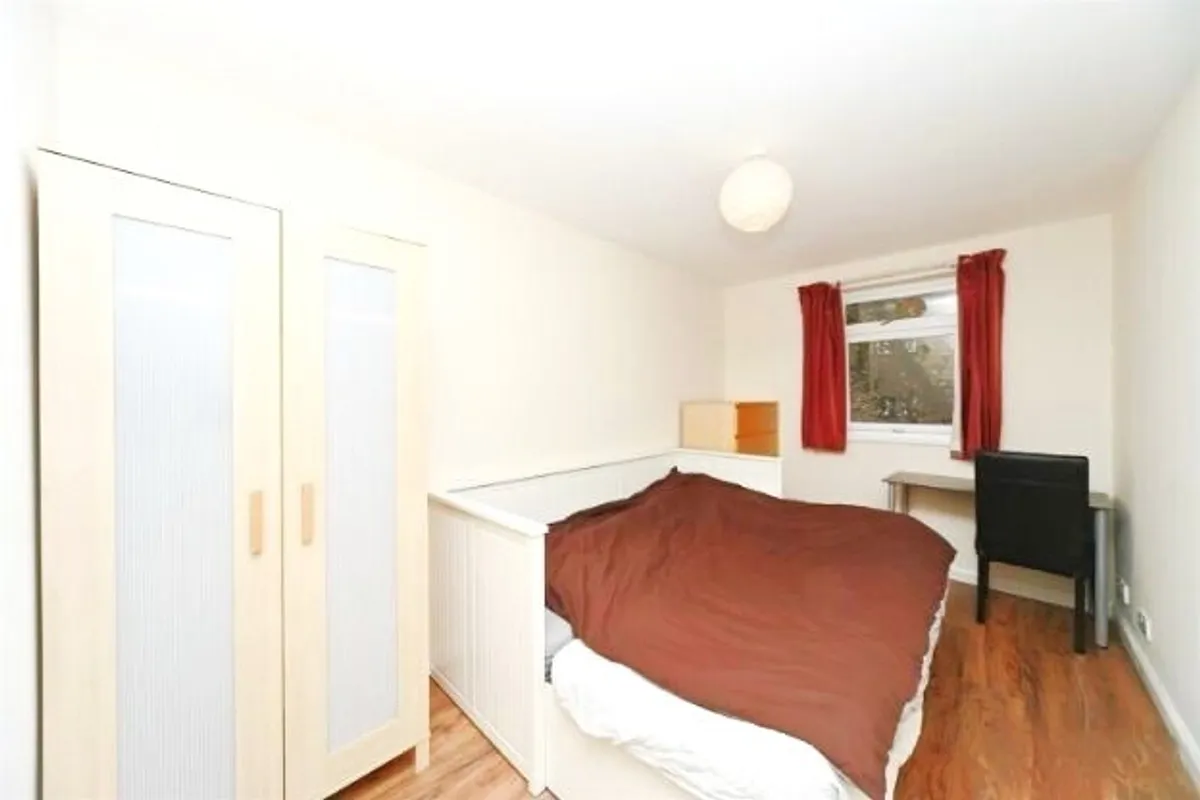 Flat Harriers Close in Greater London