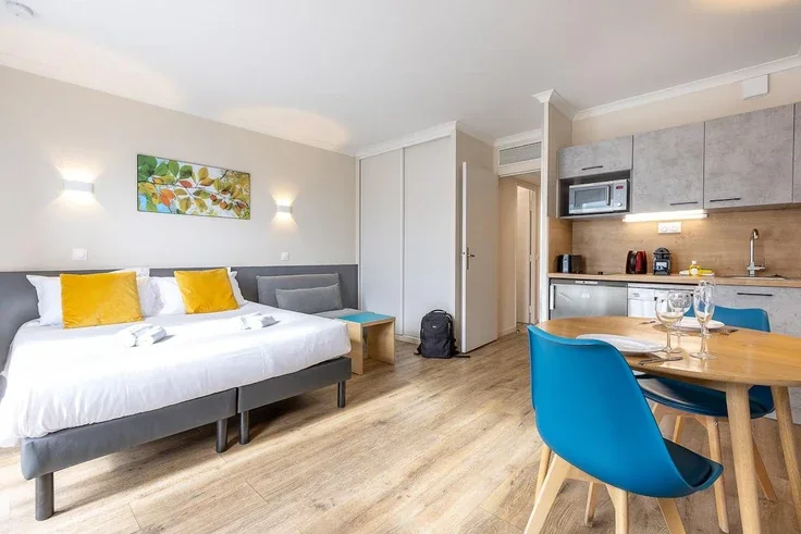 Appartement Avenue Gambetta à Courbevoie