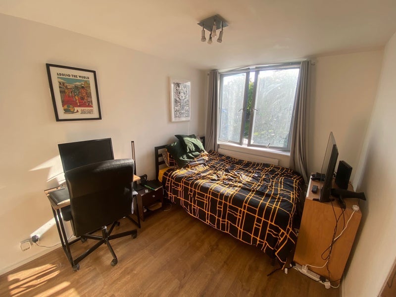 Room Fiveways Road in Greater London