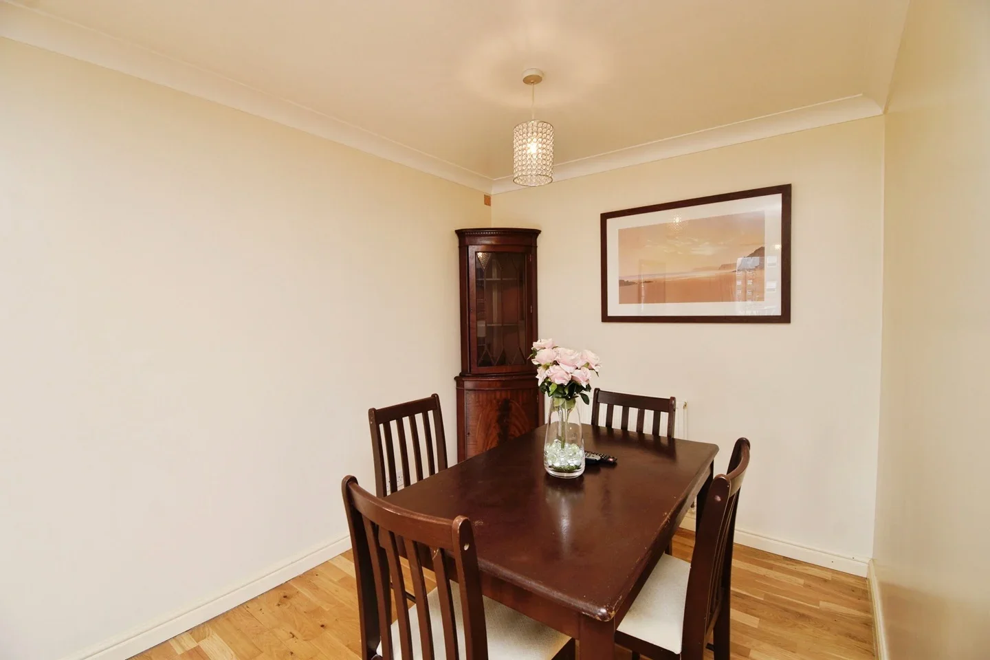 Flat Schooner Close in Greater London