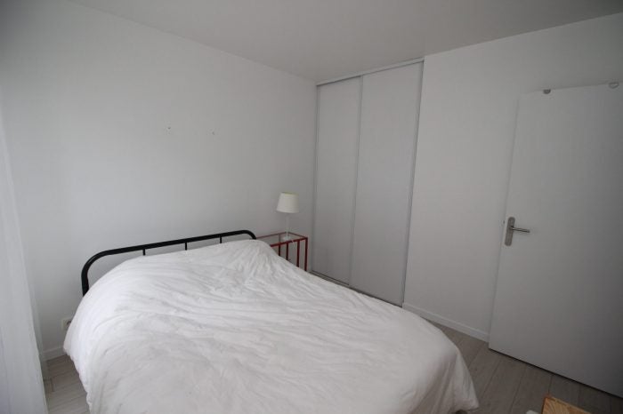 Flat Avenue Gustave Eiffel in Montigny-le-Bretonneux