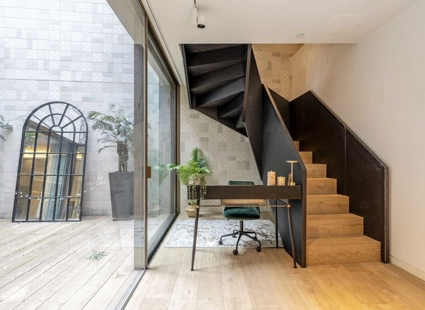 Flat Wardour Street in City of Westminster