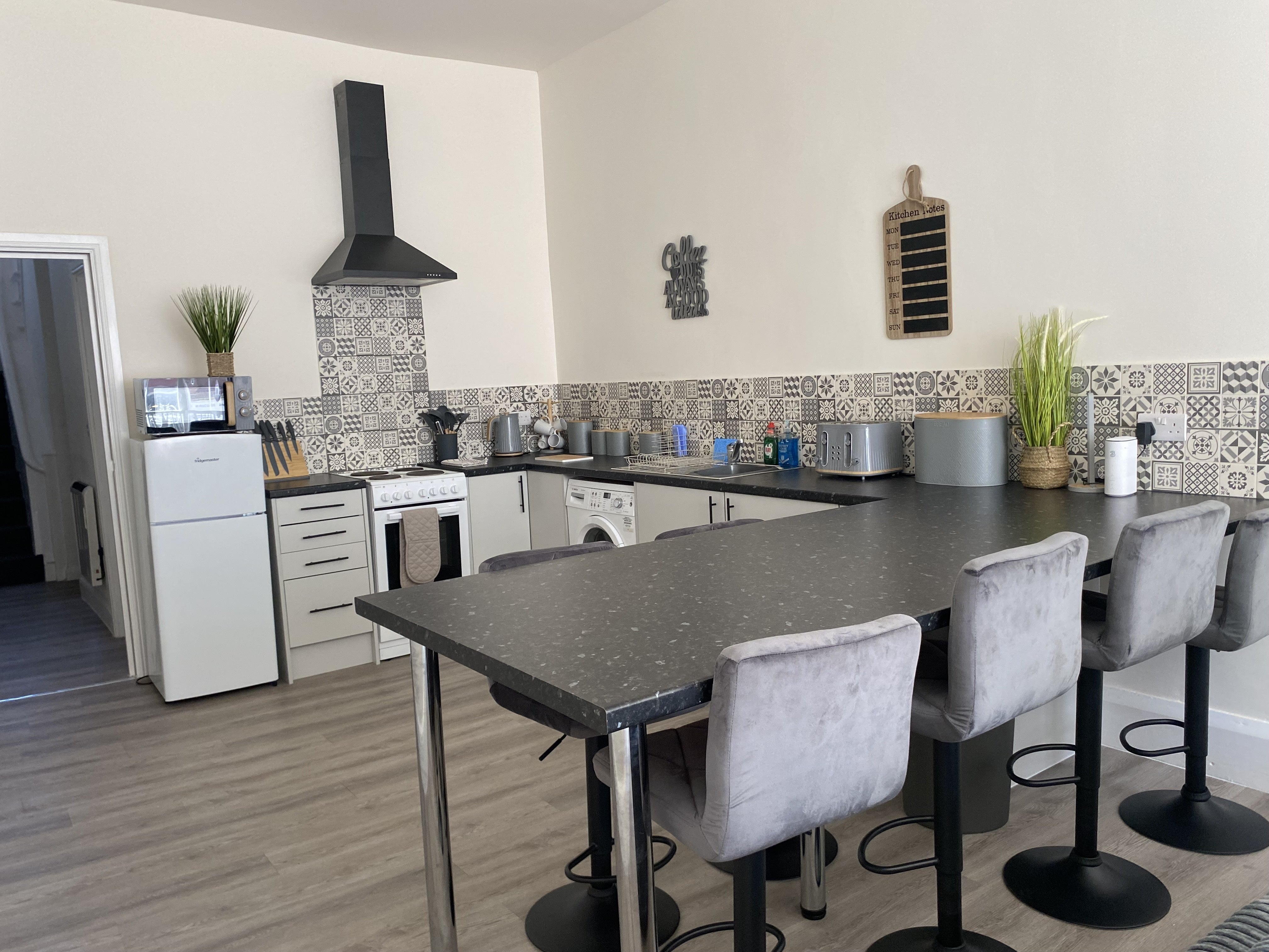 Flat Westborough in Scarborough