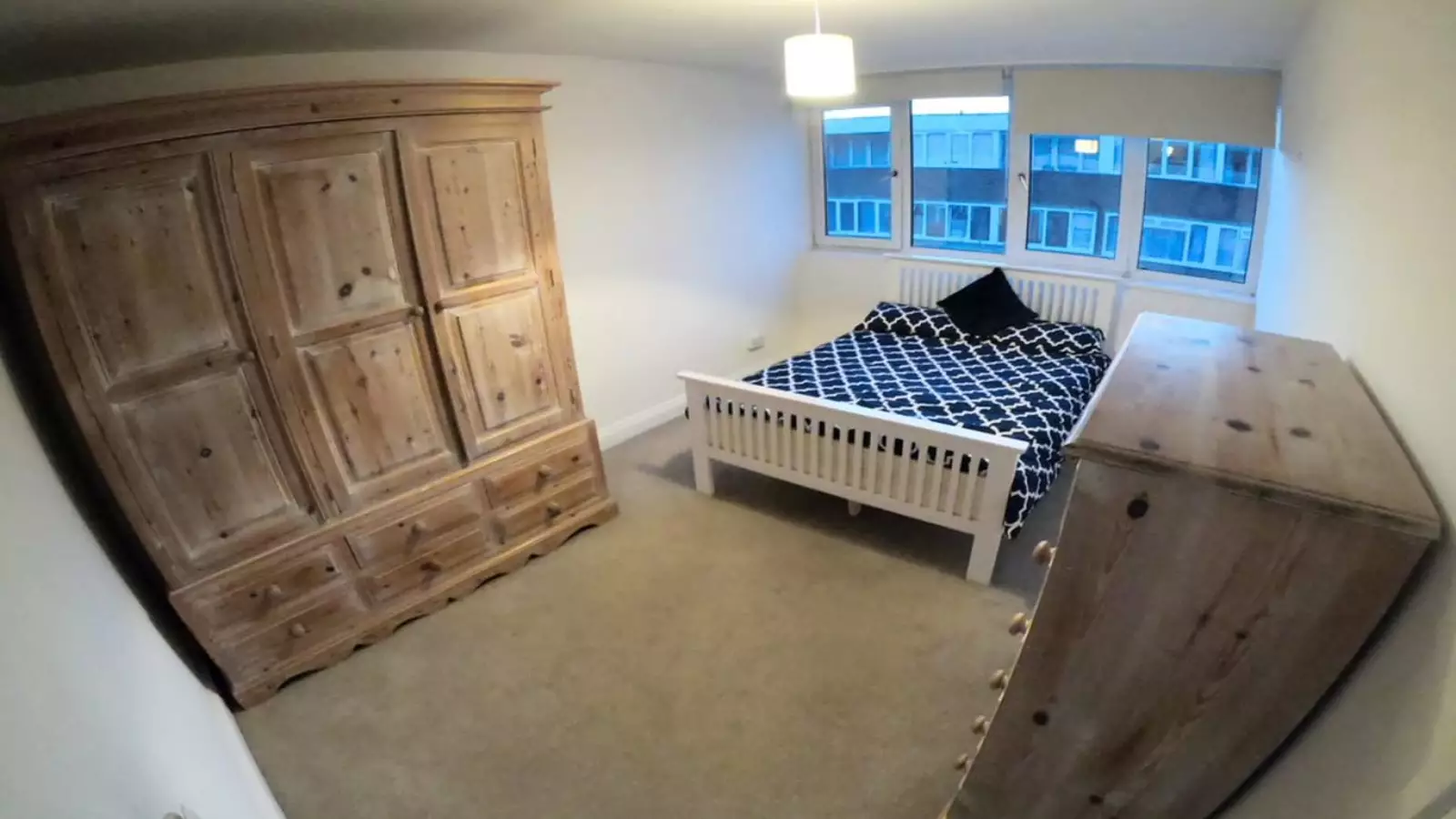 Flat Britannia Row in Greater London