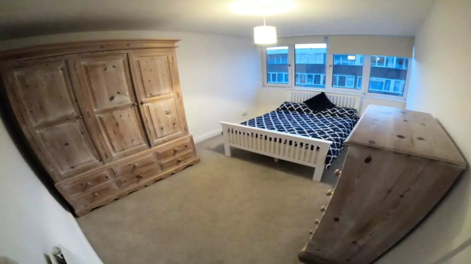 Flat Britannia Row in Greater London