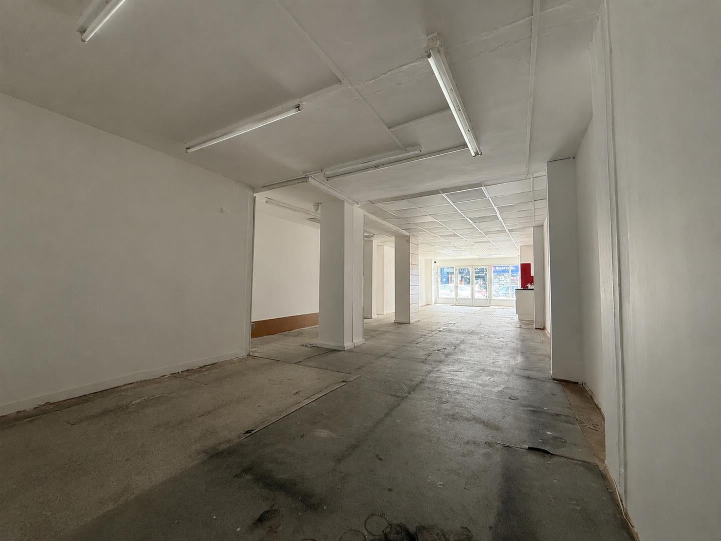 Flat Newland Avenue in Hull