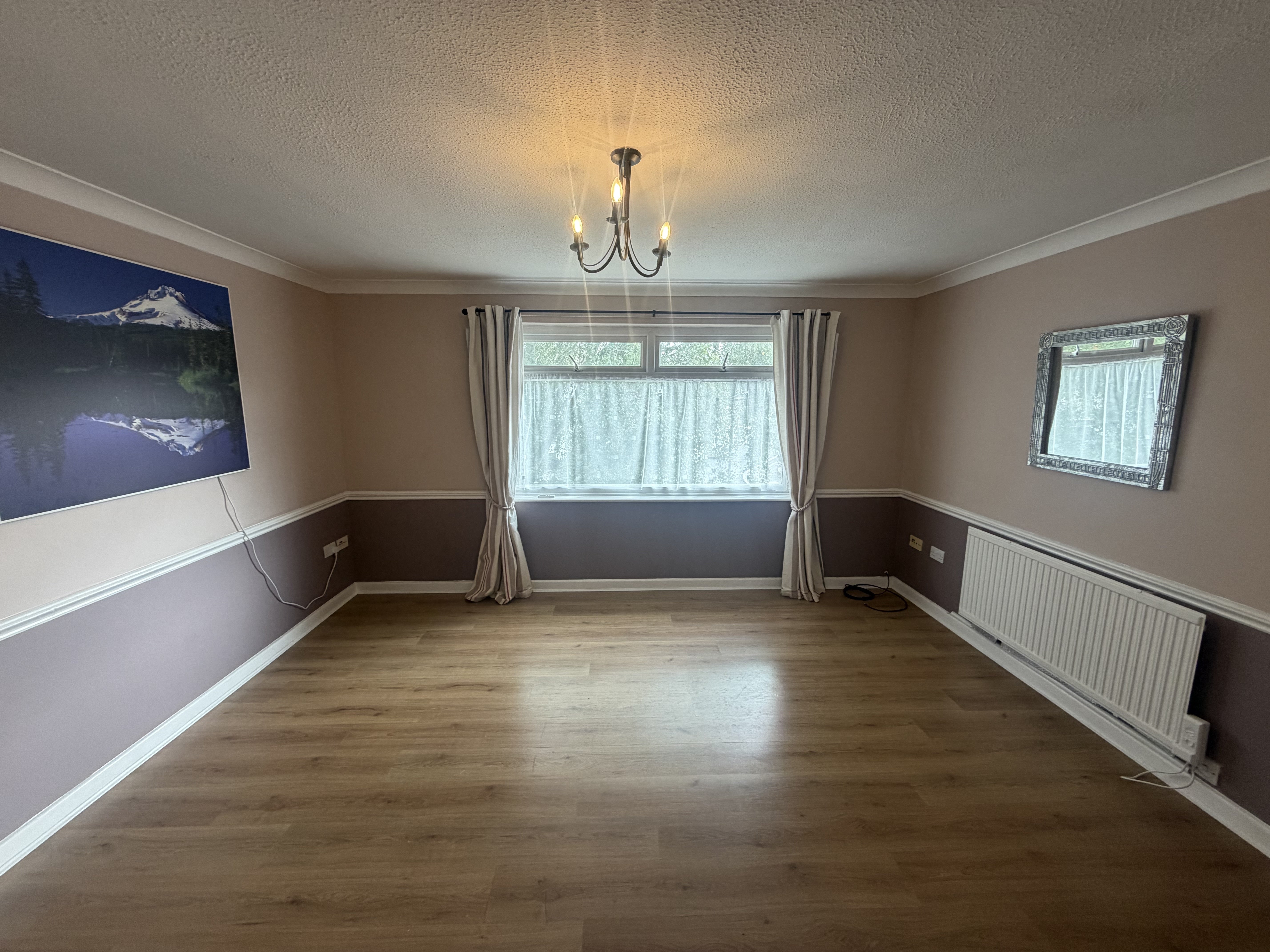Flat Eastern Avenue in Bridgwater