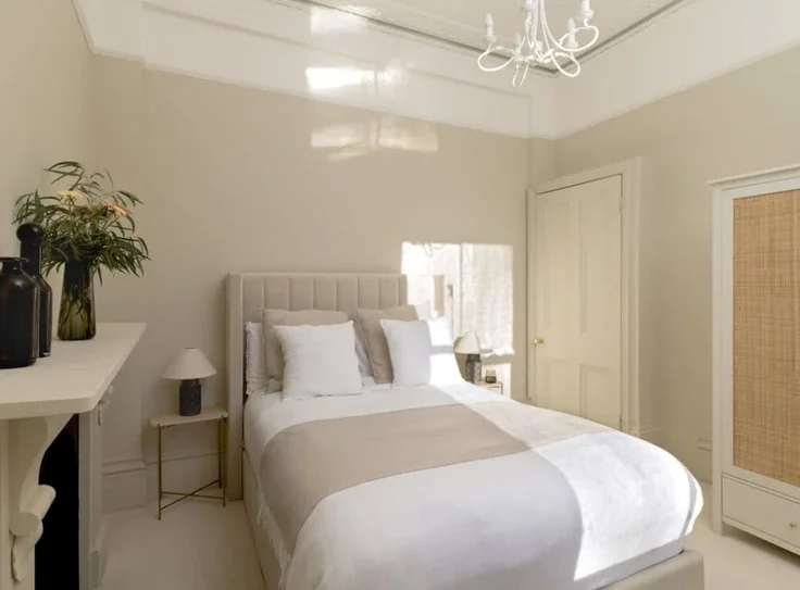 Flat Tavistock Road in City of Westminster