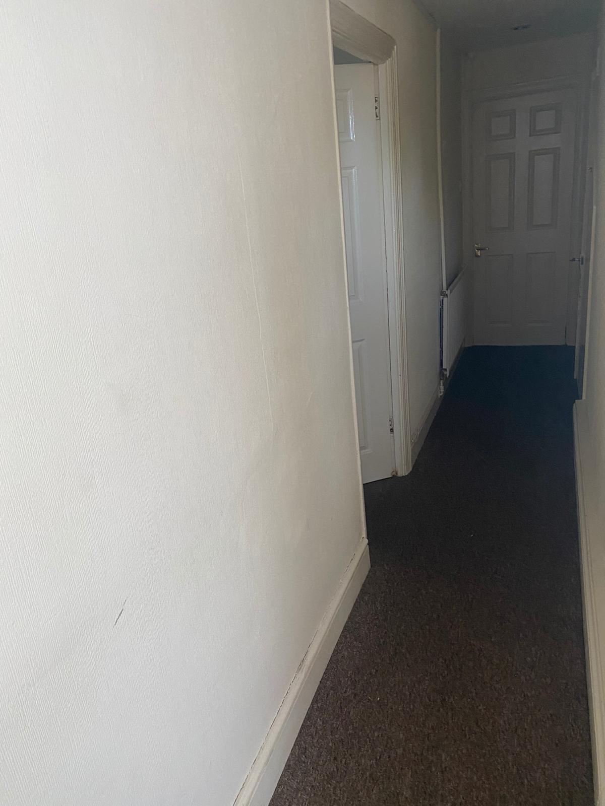 Flat Neasden Lane North in Greater London