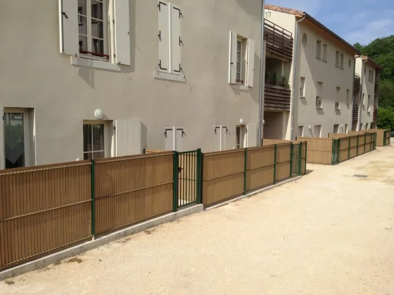 Appartement Rue des Écoles à Peyrins