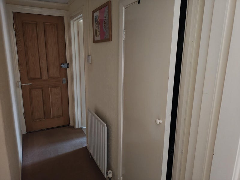 Flat Cromwell Avenue in Greater London