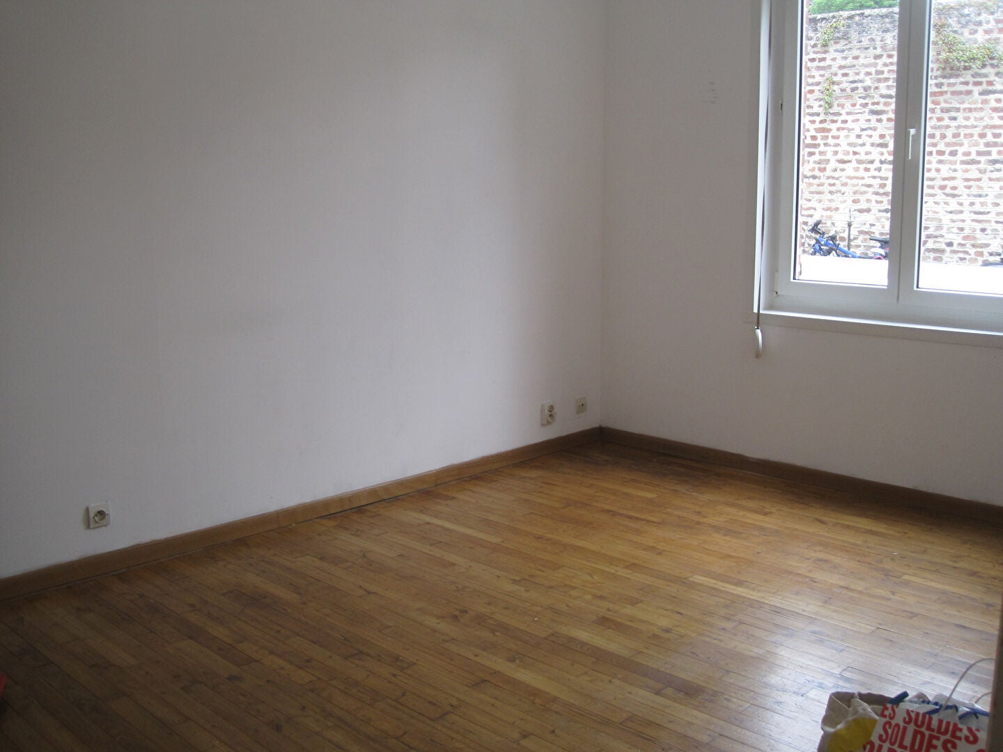 Flat Rue du Gouvernement in Saint-Quentin