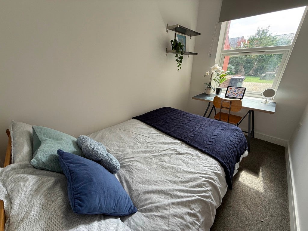 Room Charnwood Grove in Hucknall Torkard