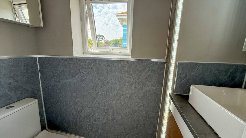 Flat Barton Terrace in Dawlish