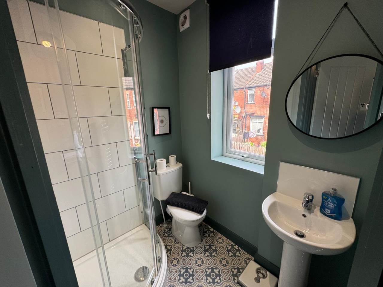 Flat Cobden Terrace in Leeds