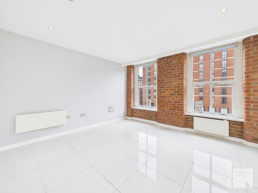 Flat Cutting Room Square in Manchester