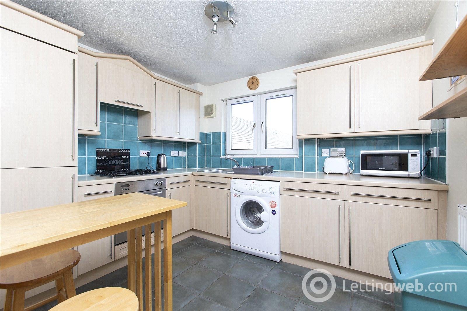 Flat Easter Dalry Drive in City of Edinburgh