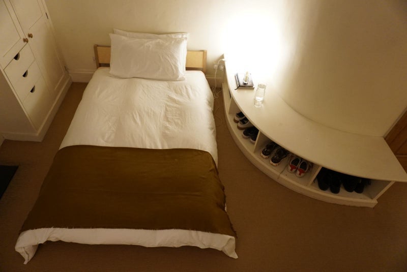 Room Mount View Road in Greater London