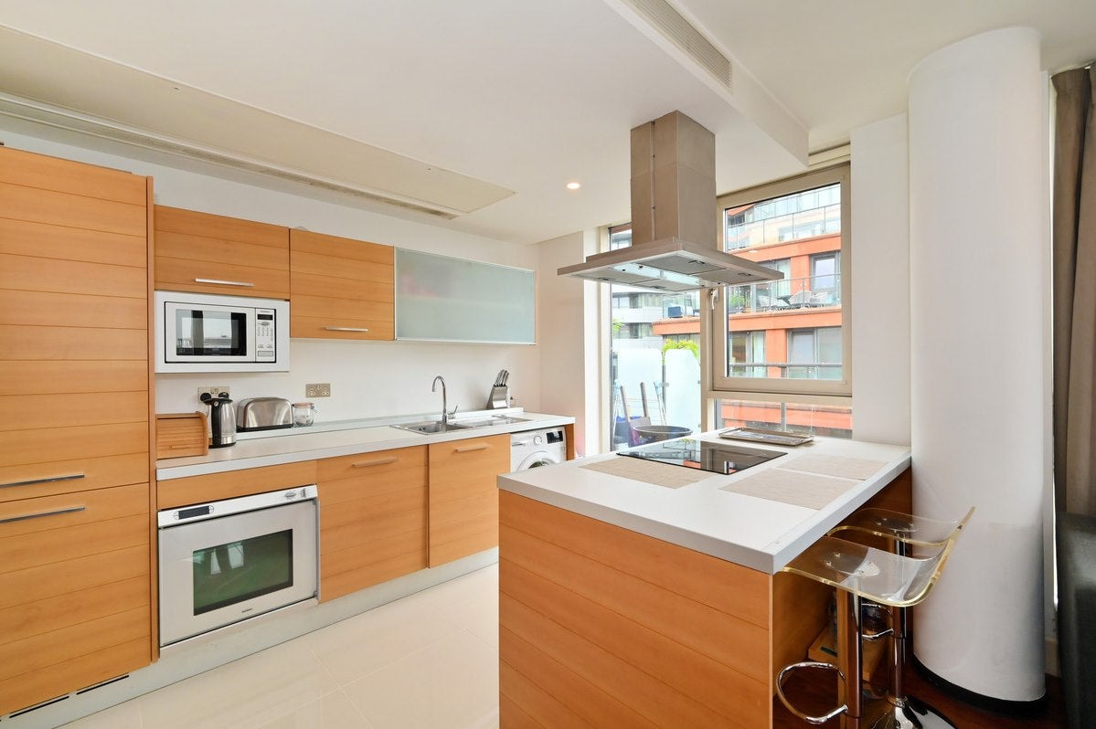 Flat Praed Street in City of Westminster