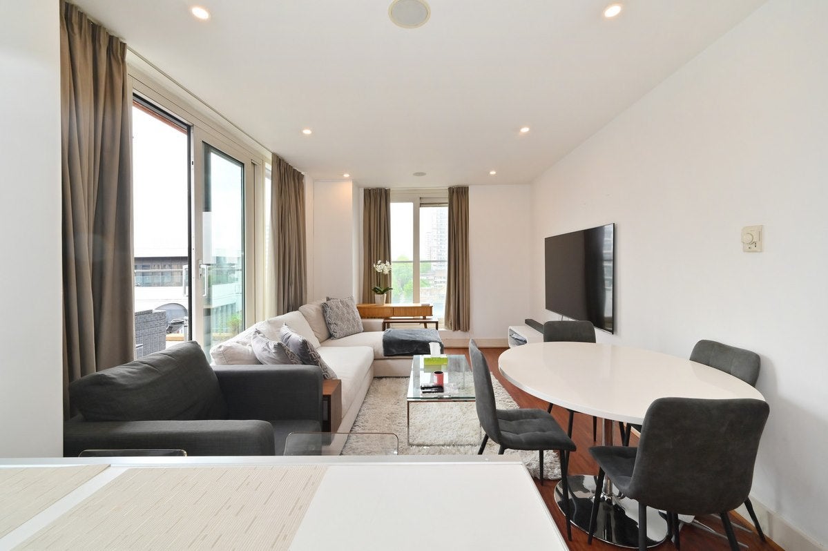 Flat Praed Street in City of Westminster