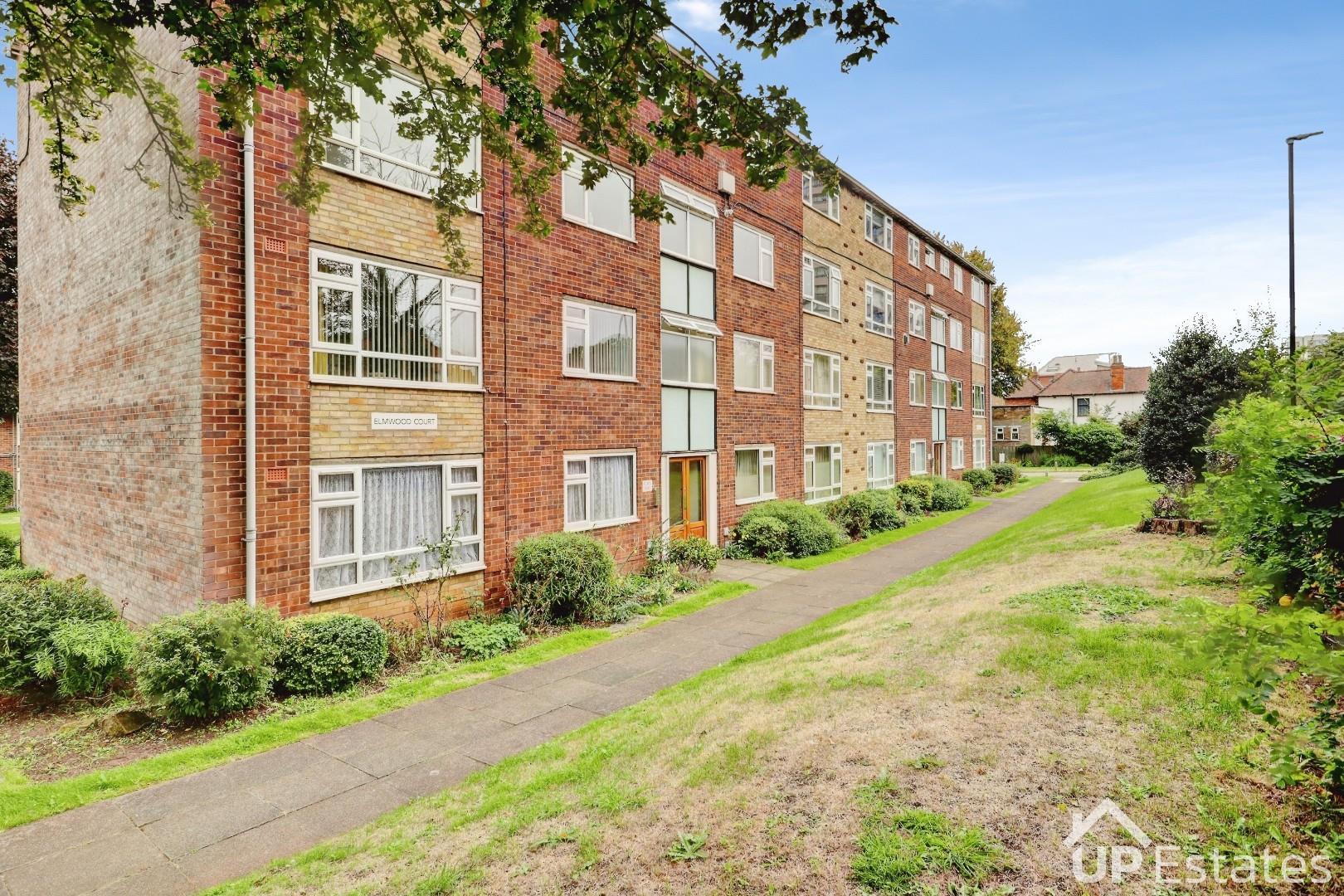 Flat St Nicholas Street in Coventry