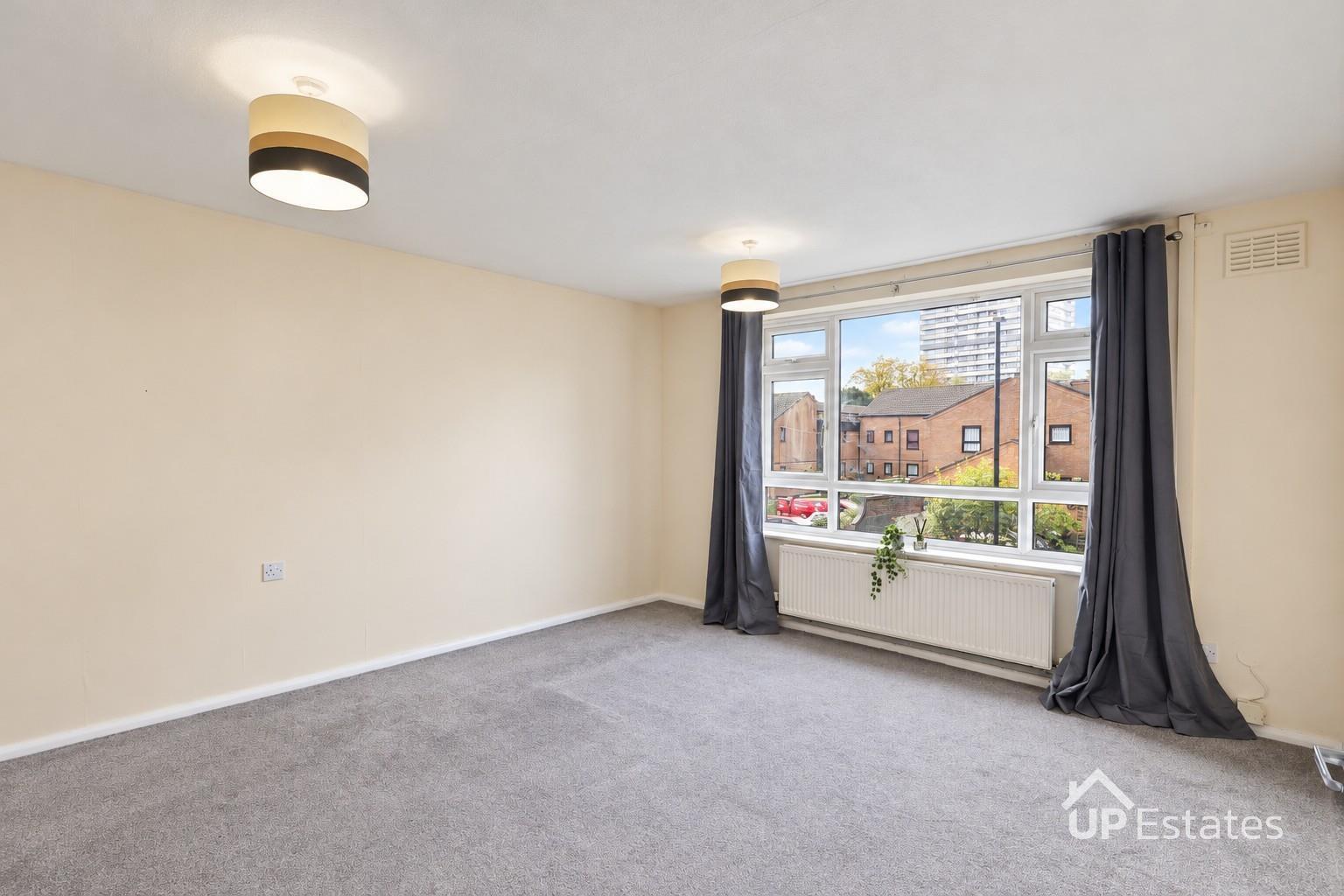 Flat St Nicholas Street in Coventry