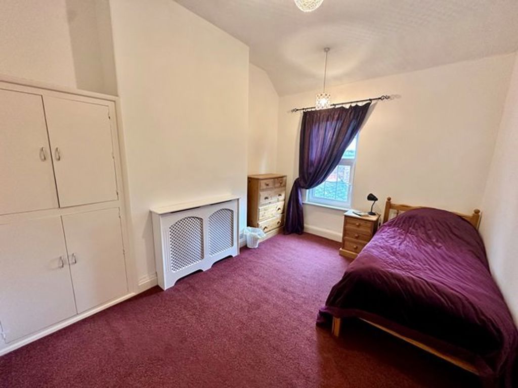 House Albert Place South in Barrow-in-Furness