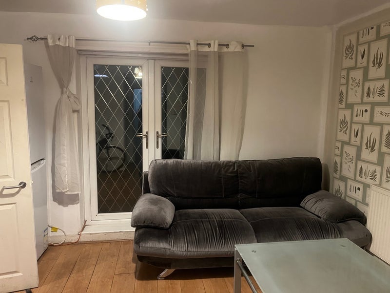 Room Parkway in Salford