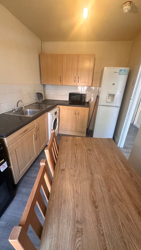 Room Birkin Avenue in Nottingham