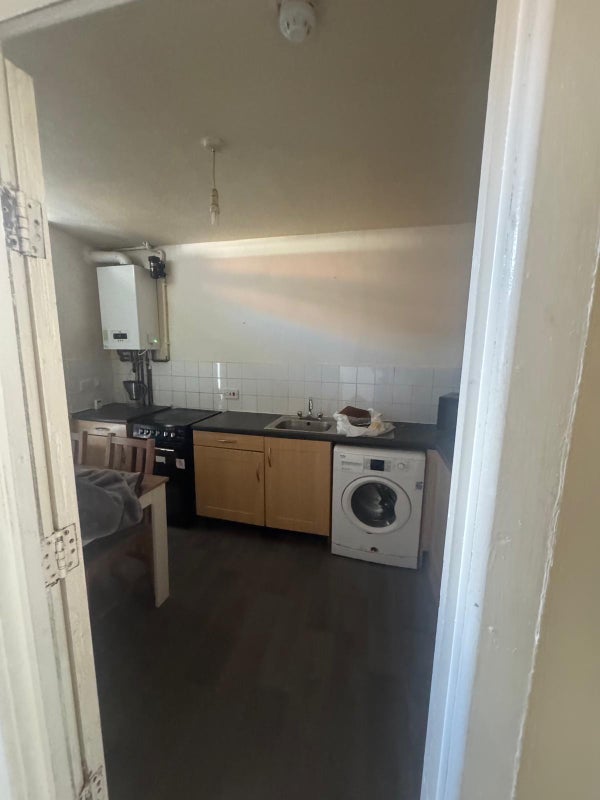 Room Birkin Avenue in Nottingham