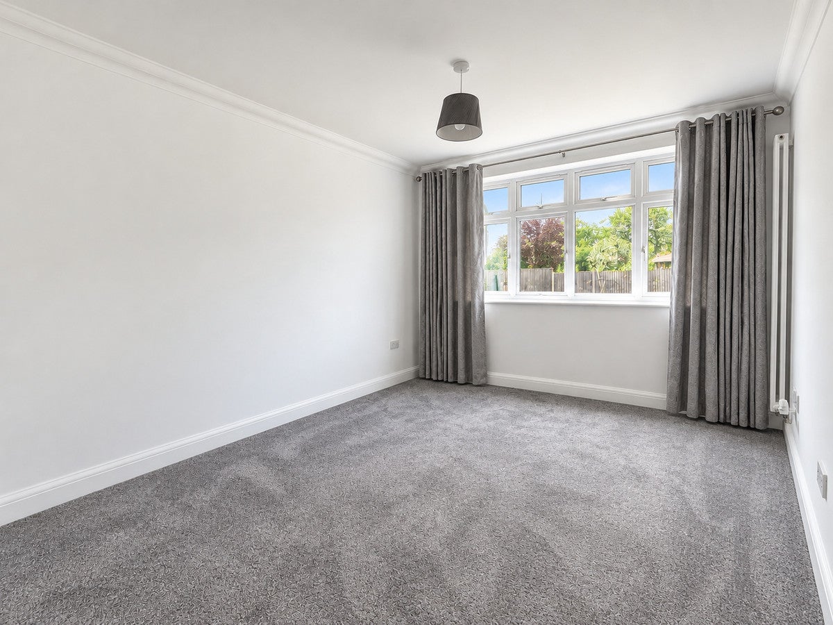 House Saffron Road in Greater London