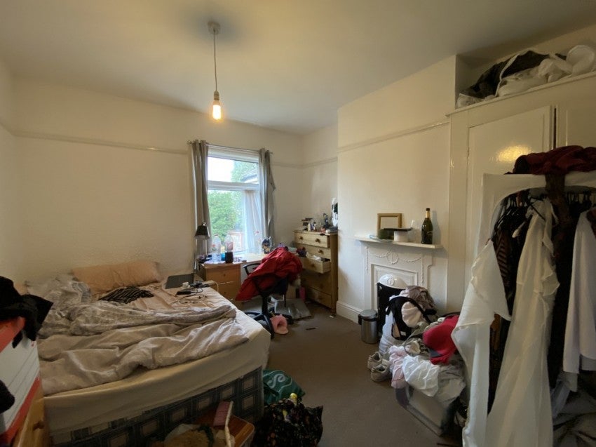 Flat Blenheim Gardens in Southampton