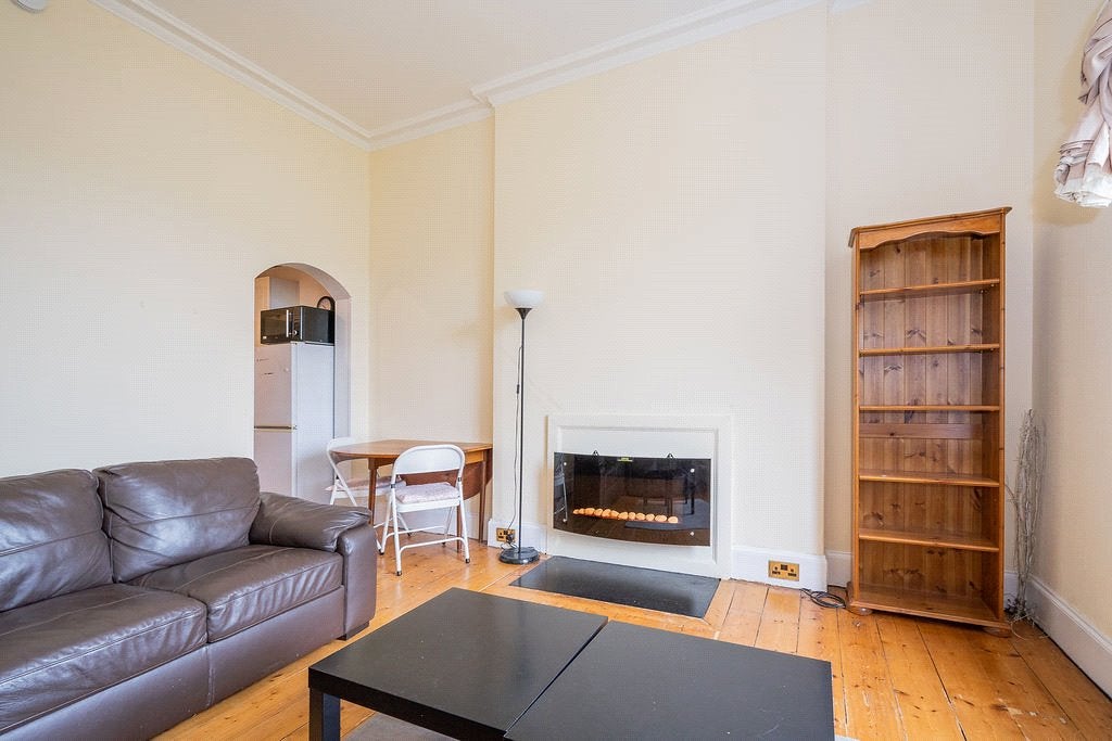 Flat Spittal Street in City of Edinburgh