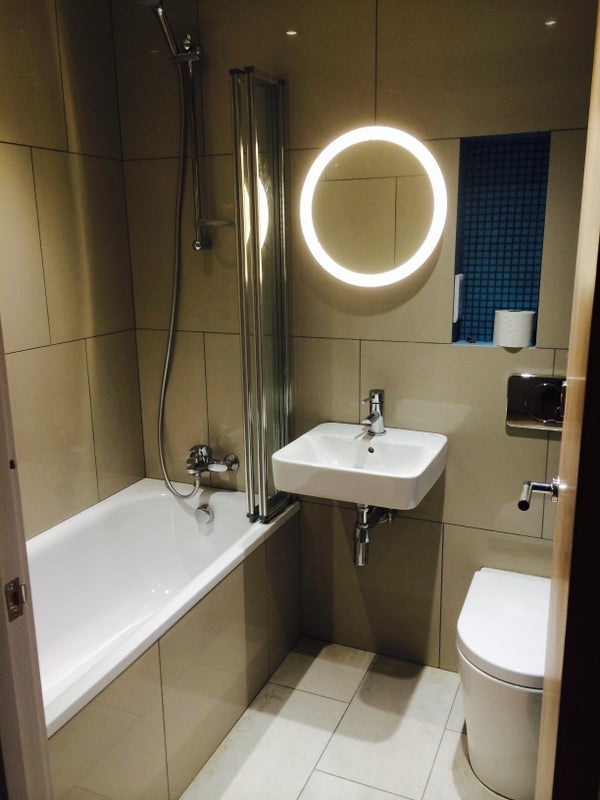 Room Tavistock Crescent in City of Westminster