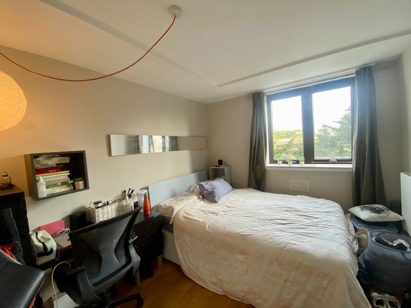 Room Tavistock Crescent in City of Westminster