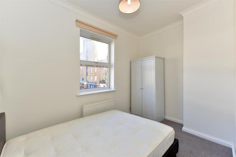 Room Albert Mews in Greater London