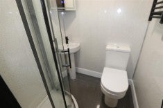 Room Beedell Avenue in Southend-on-Sea