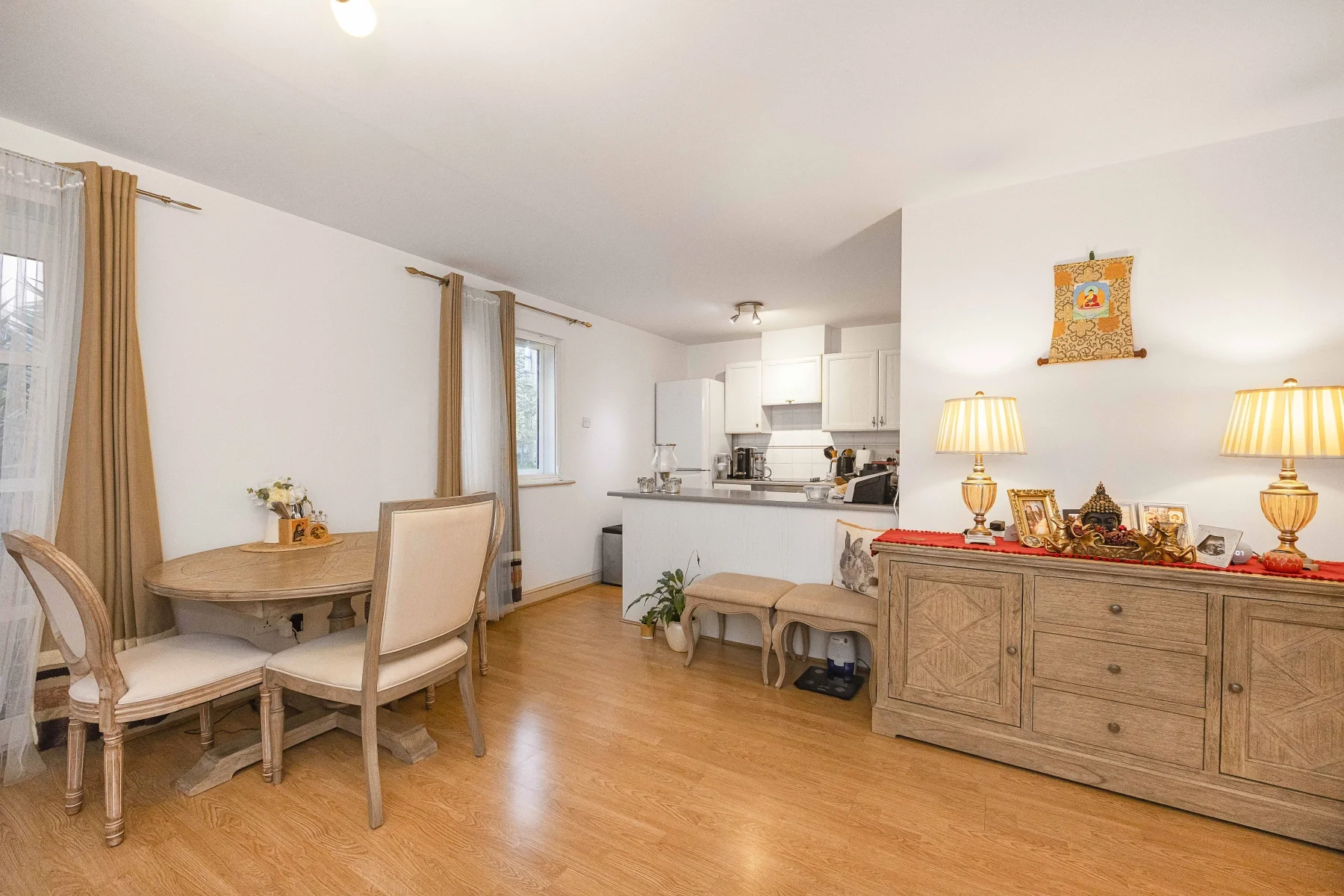 Flat Langbourne Place in Greater London