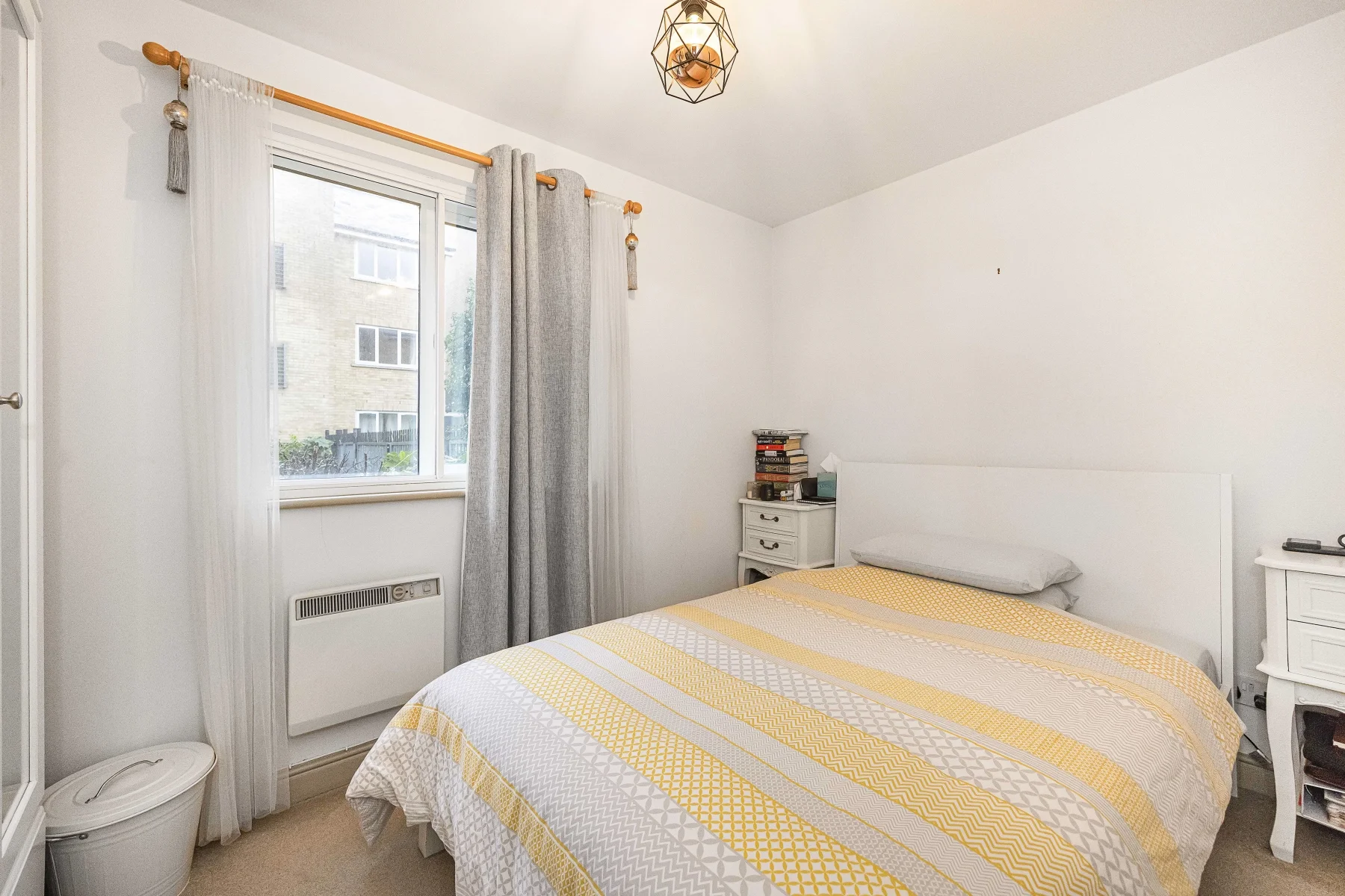 Flat Langbourne Place in Greater London
