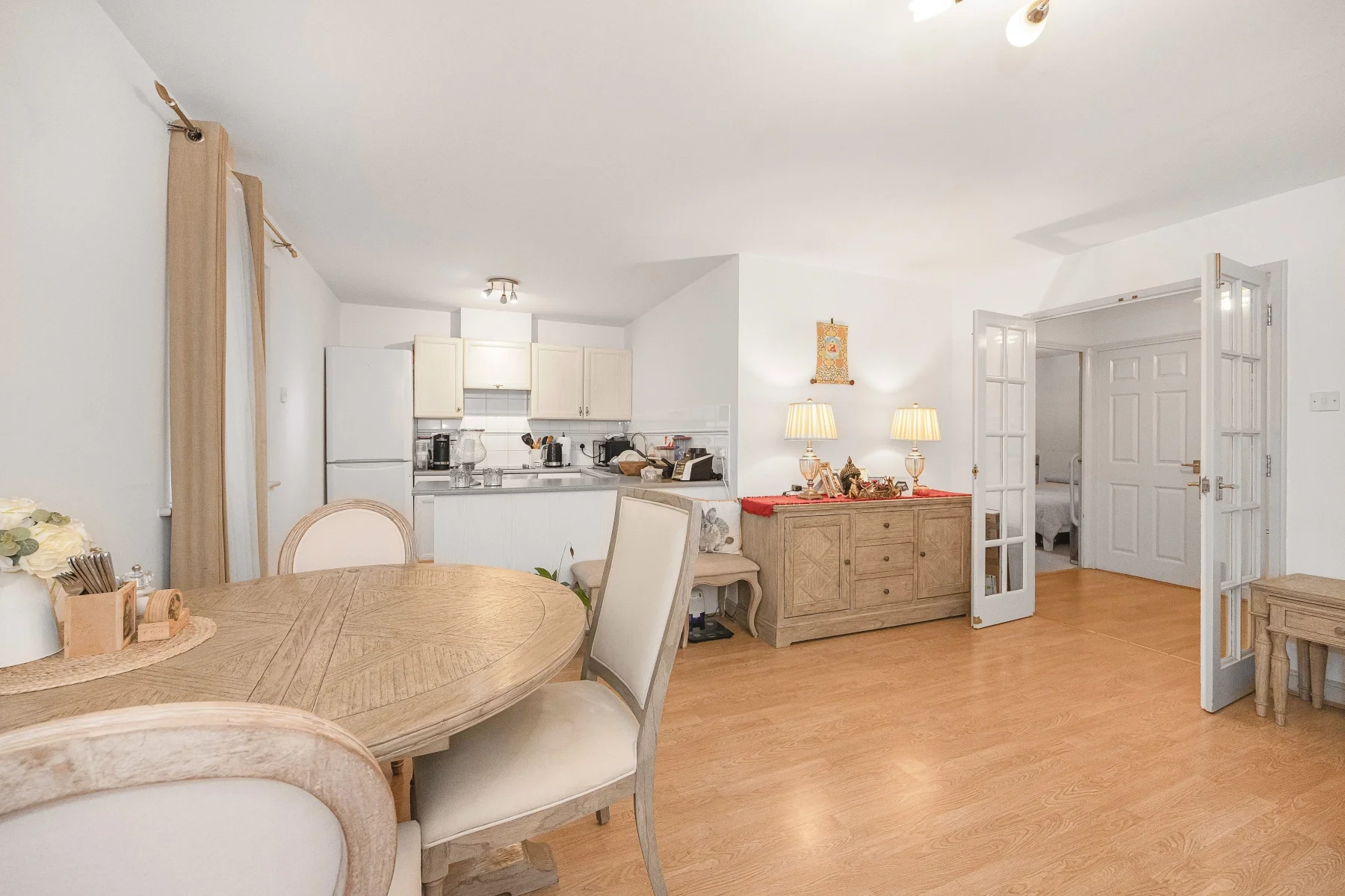 Flat Langbourne Place in Greater London
