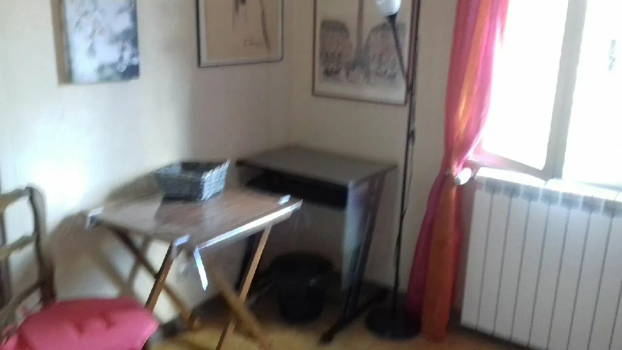 Room Rue Robert Desnos in Antibes