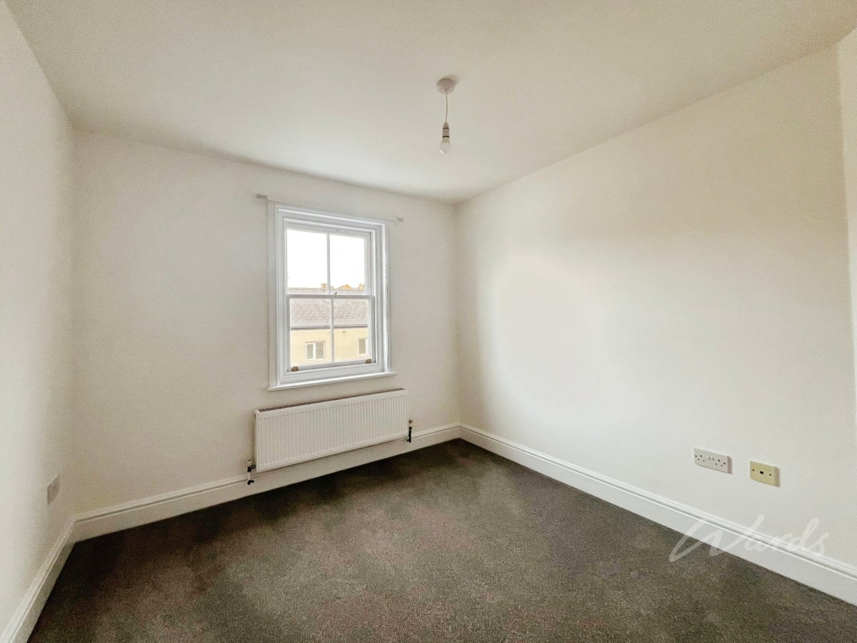 Flat Wacher Court in Canterbury