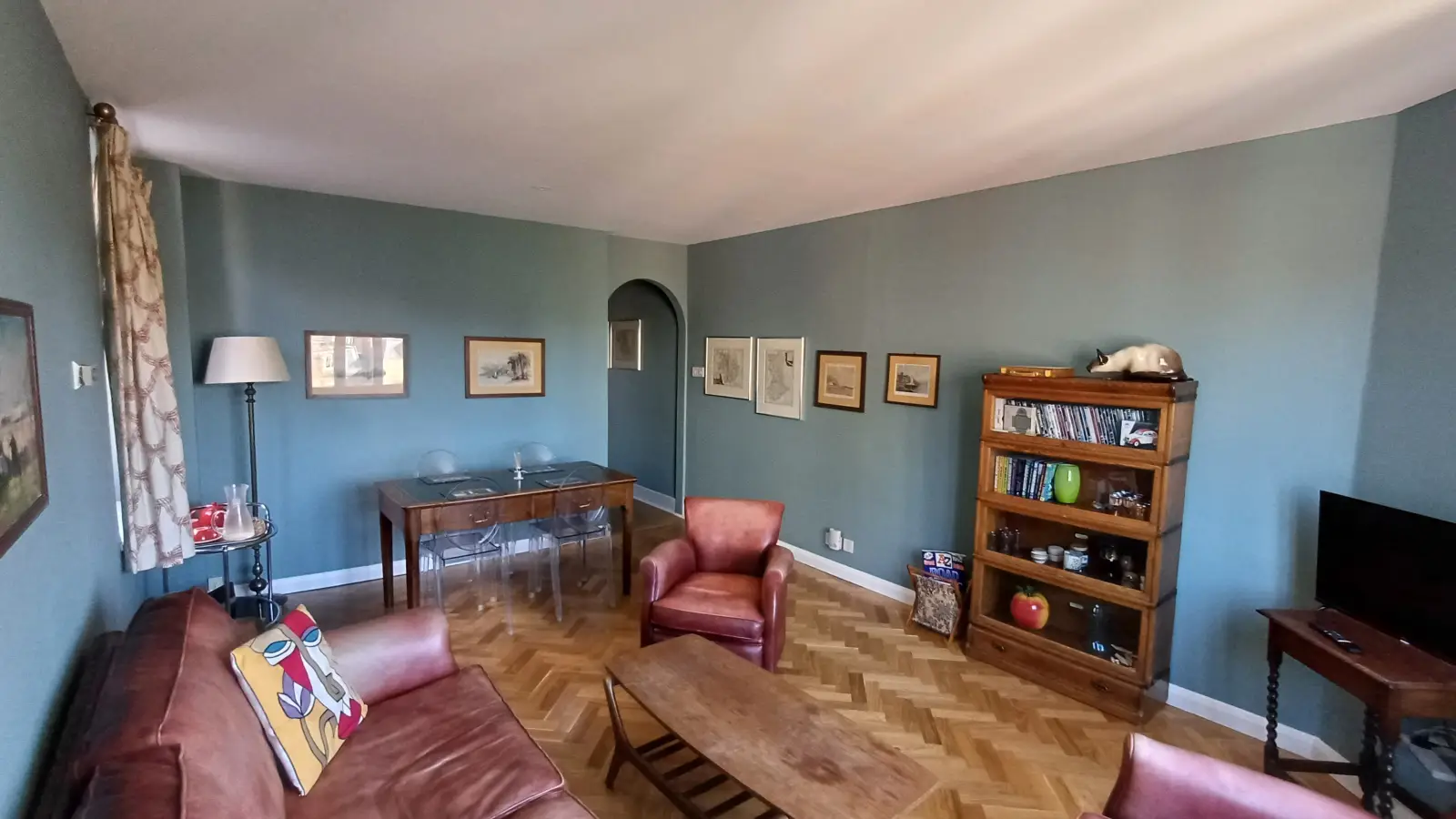 Flat Cheyne Walk in Greater London