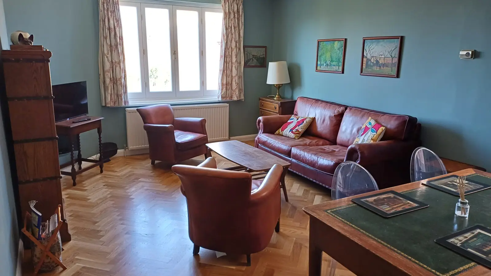 Flat Cheyne Walk in Greater London