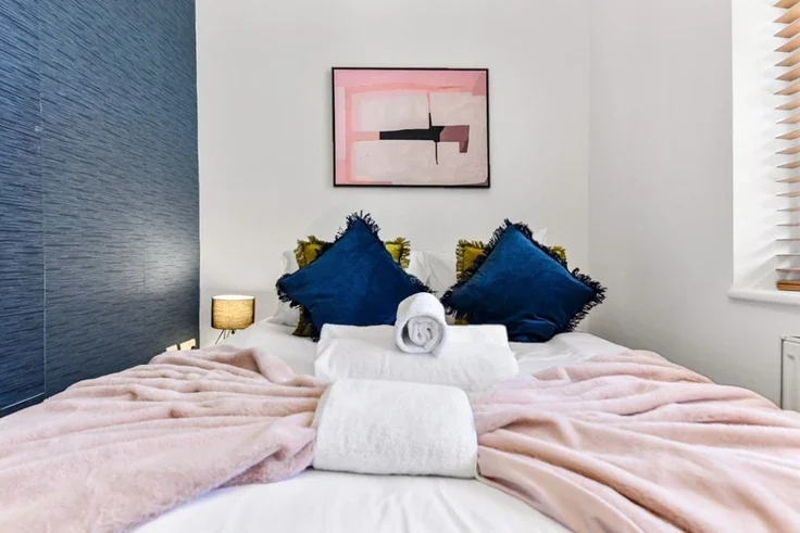 Flat Rotherfield Street in Greater London