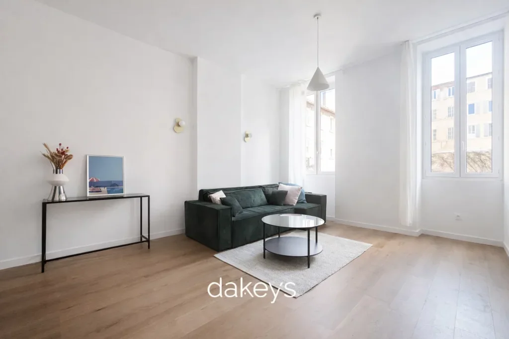 Flat Boulevard Vauban in Marseille