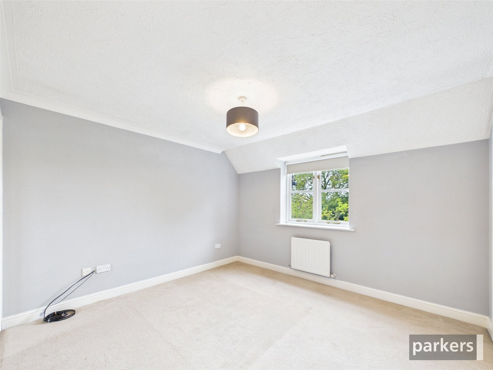 House Winterberry Way in Reading