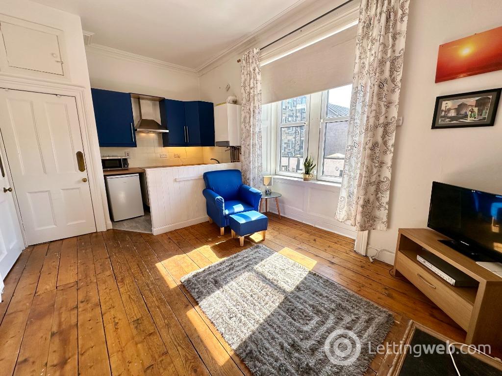 Flat Adelphi Grove in City of Edinburgh