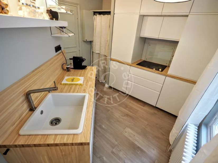 Appartement Rue de Varenne à Paris